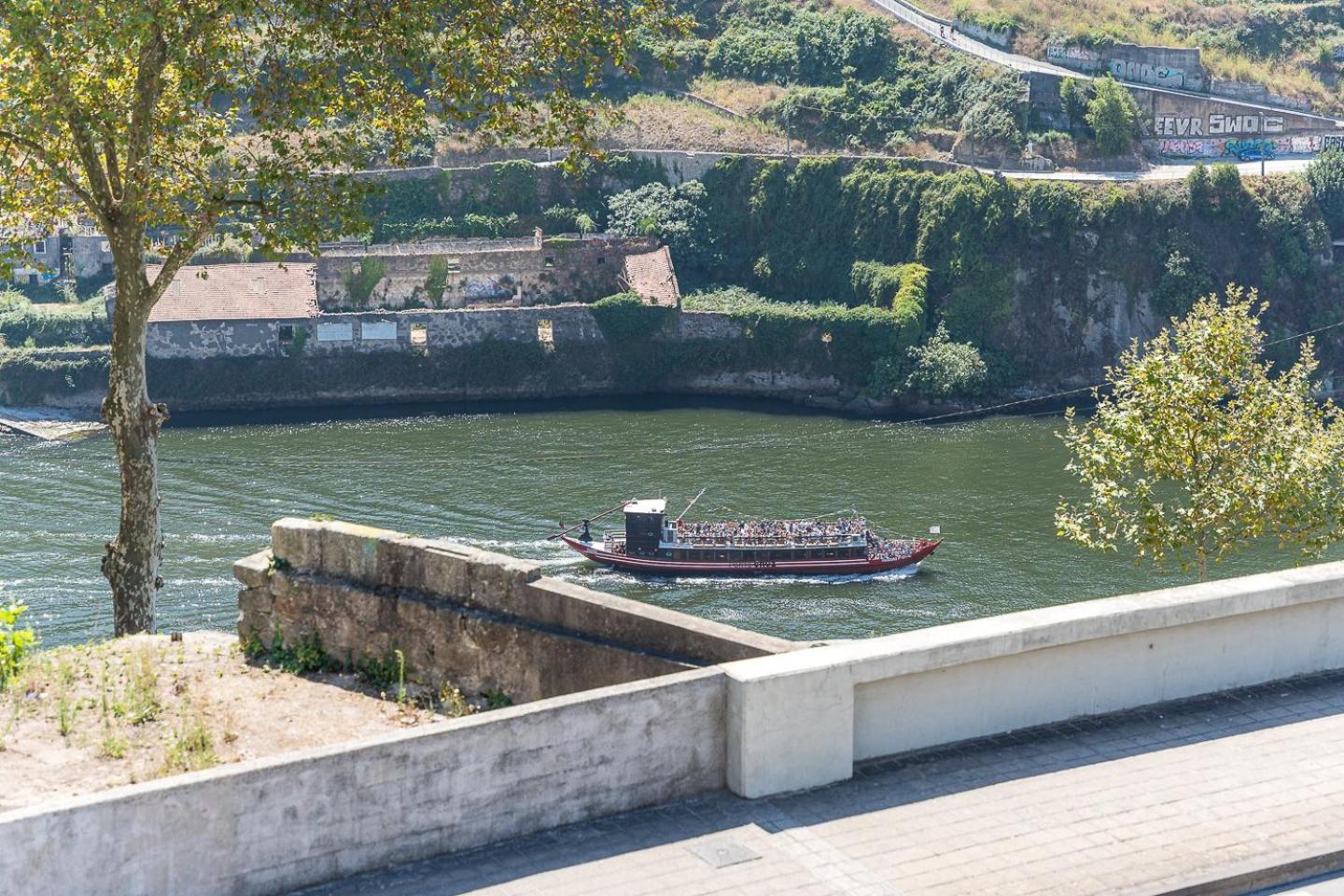 Guestready - Fantastic Apt Overlooking Douro River بورتو المظهر الخارجي الصورة